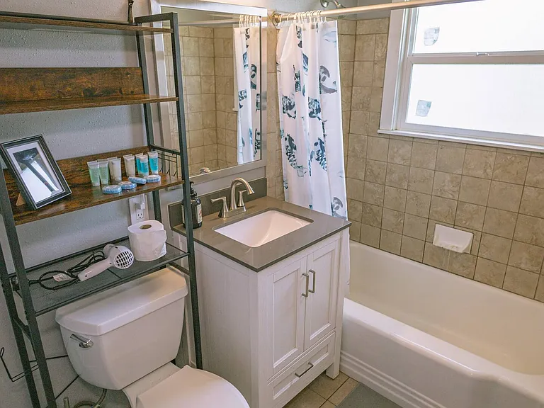3018 E Denny Way — Photo 21