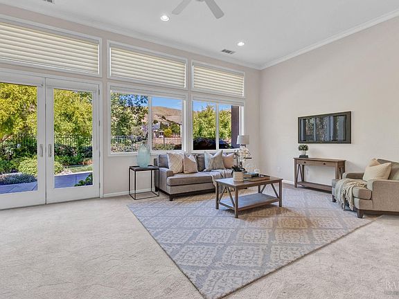 5th image of 2408 Waterfall Way