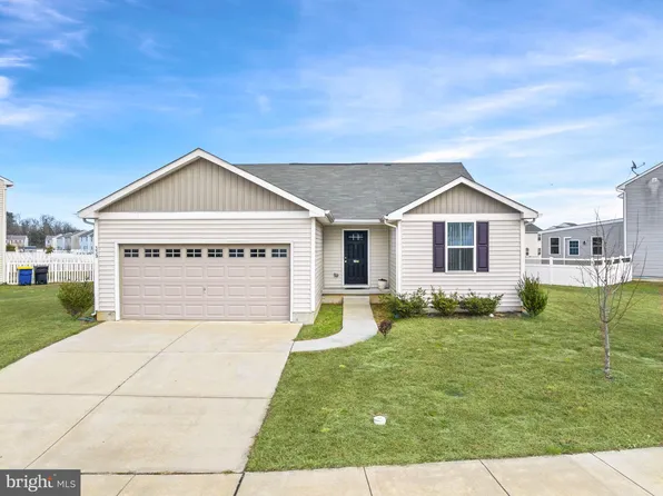 339 Bluecoat St, Dover, DE 19901