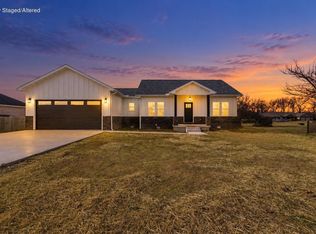 2707 Mayfield Drive, Mountain Grove, MO 65711