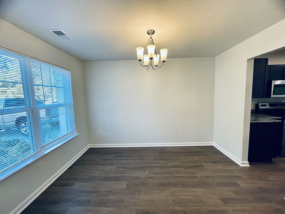 Dining Room 2_10192023