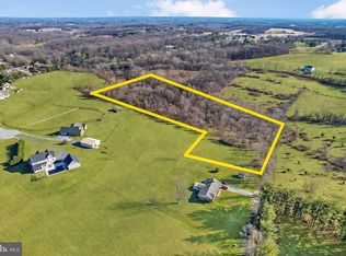 Grove Ln, Westminster, MD 21157