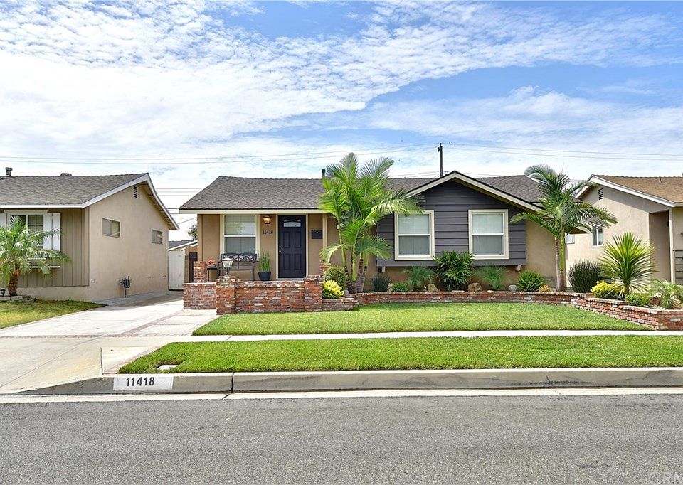 1st image of 11418 213th St