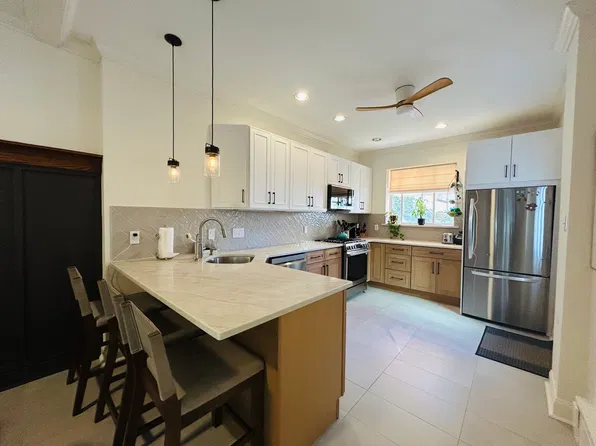 1436 S 9th St, Philadelphia, PA 19147