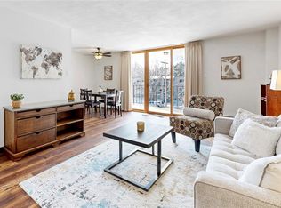 7801 W 35th Ave APT 302, Wheat Ridge, CO 80033