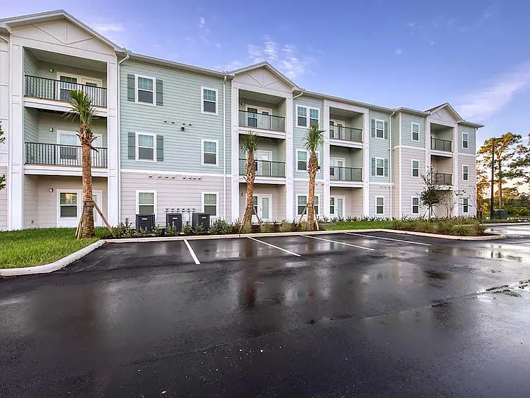 The Howell Port St Lucie Apartments — Photo 45