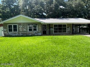 106 Homas Rd, Lafayette, LA 70501