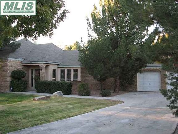 2nd image of 145 Los Nogales Dr