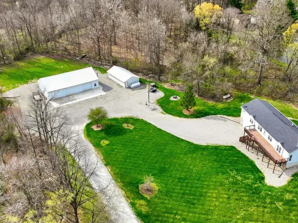 11768 N 400 E, Roanoke, IN 46783