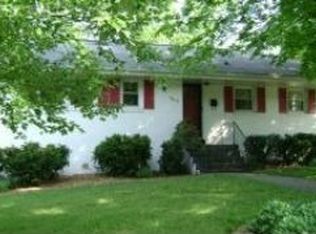 2819 Lofton Rd SW, Roanoke, VA 24015