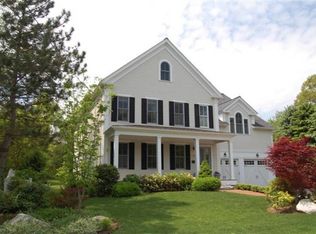 98 Laconia St, Lexington, MA 02420