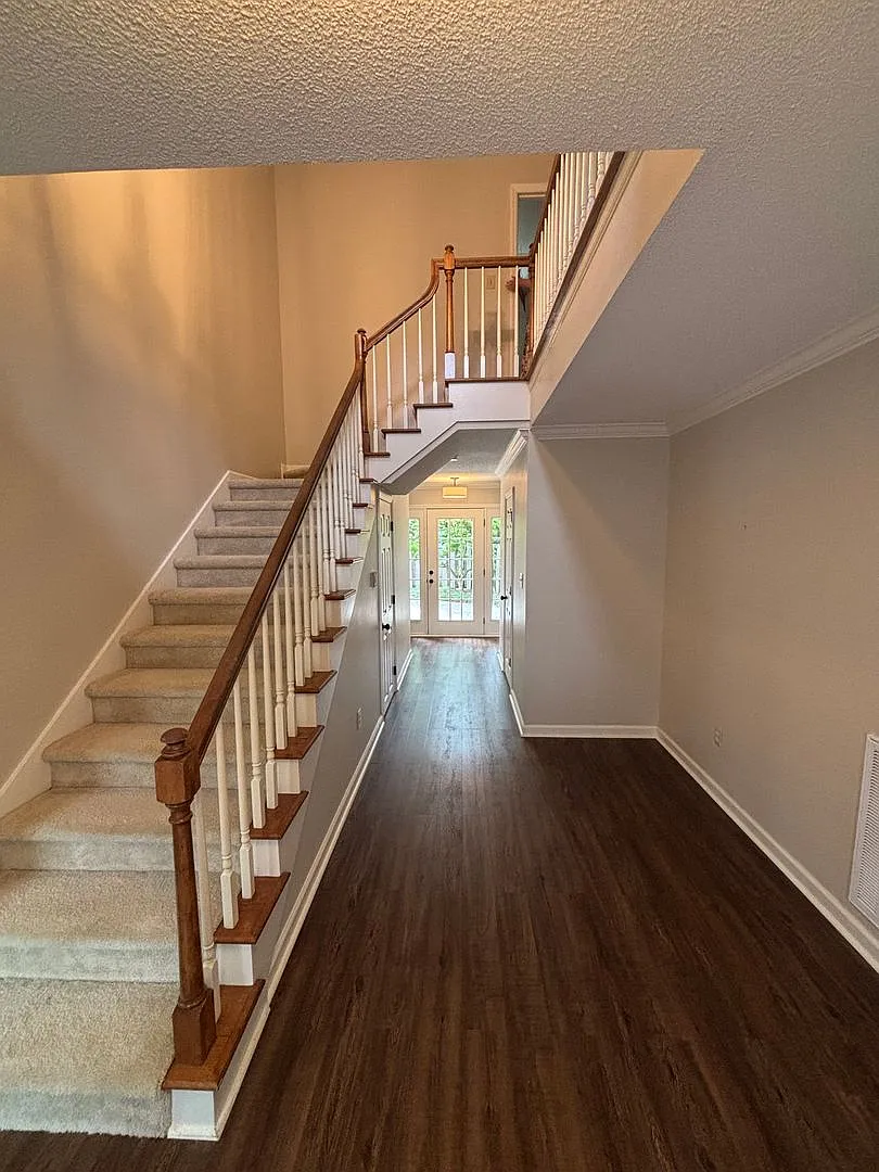 West Knoxville Townhouse — Photo 2