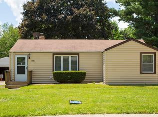 867 Jay St, Evergreen Park, IL 60120