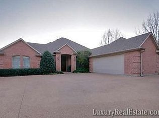 2723 Heritage Hills Dr, Fort Worth, TX 76109