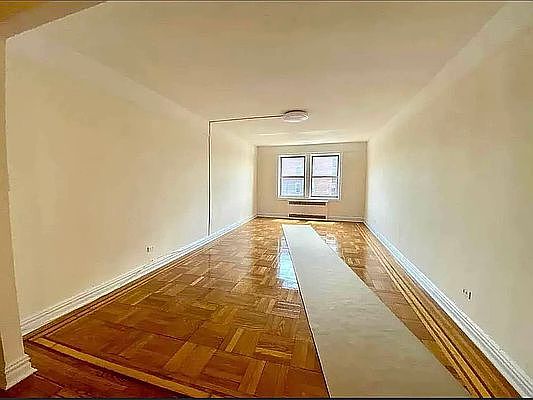 3rd image of 64-21 Booth St #4S