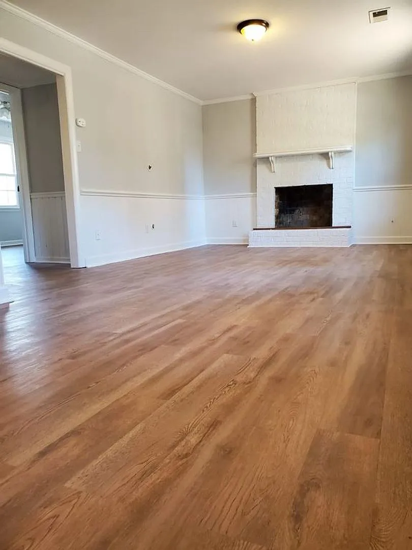 Room in 4 Bedroom Home at N Harrison Ave — Photo 3