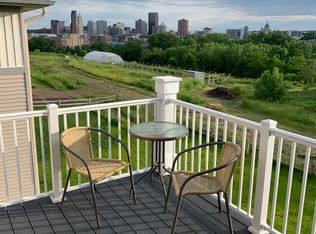 701 Rivoli St, Saint Paul, MN 55130