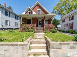 287 Fulton Pl, Canton, IL 61520