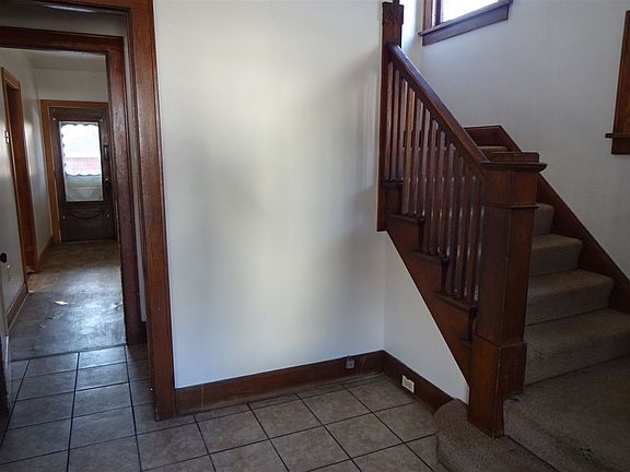 3rd image of 1721 S 6th St