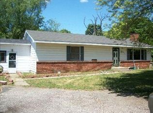 59186 Lambert St, Three Rivers, MI 49093