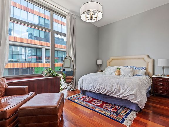 4th image of 42-51 Hunter St #6C