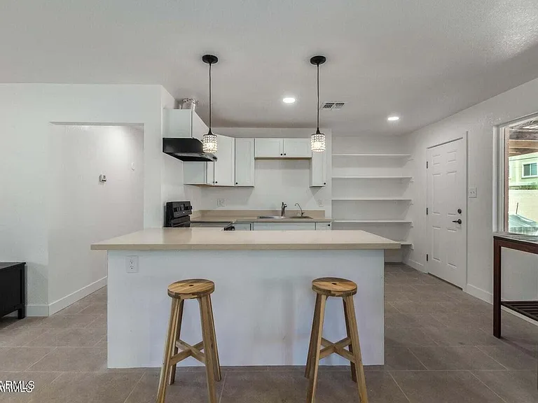 1408 E Orange St #2 — Photo 23