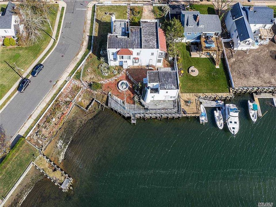 1st image of 700 S Long Beach Ave
