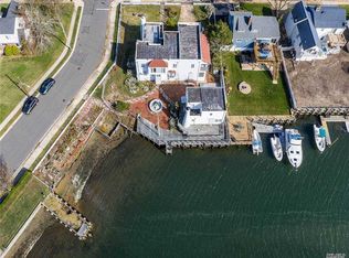 700 S Long Beach Ave, Freeport, NY 11520