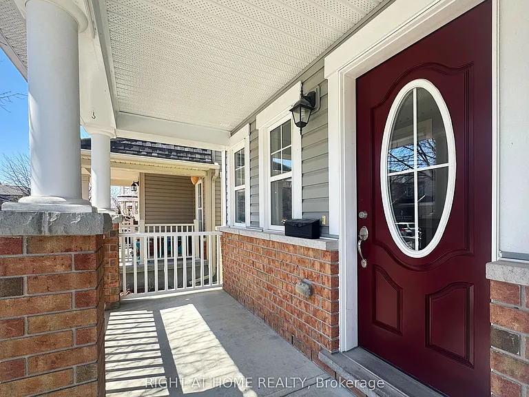 348 Gallantry Way — Photo 2