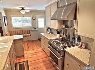 1818 N College Cir, Long Beach, CA 90815