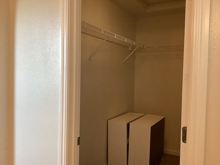 7009 N Harmony Dr — Photo 26