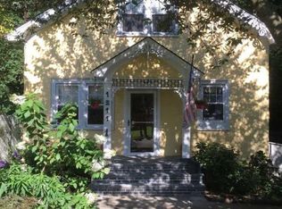 1211 Waterview Dr, Rockville Centre, NY 11570