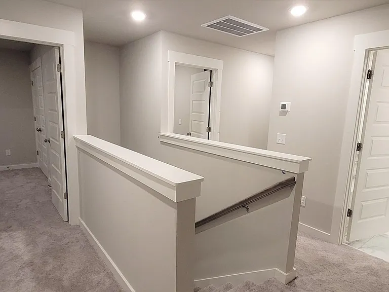 1706 Manuka Ln — Photo 24