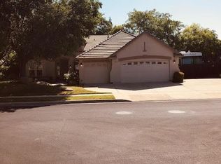 1253 Coventry Ave, Clovis, CA 93611