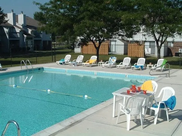 410 - WINDING BROOK APARTMENTS