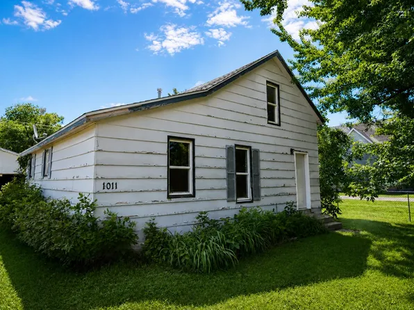 1011 S Cochrane St, Aberdeen, SD 57401