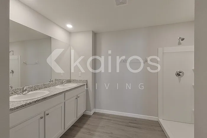 8616 SW 44th Ct — Photo 20