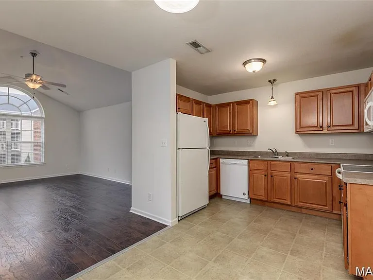 1770 Lexington Pl #104 — Photo 8