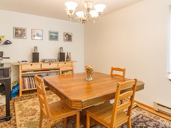 4th image of 915 NW 52nd St #915
