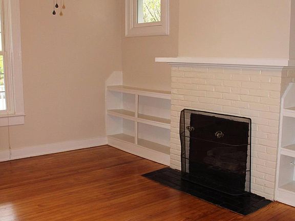 2nd image of 710 Kenmore Ave APT 3