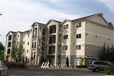 10709 Valley View #B202 photo 1