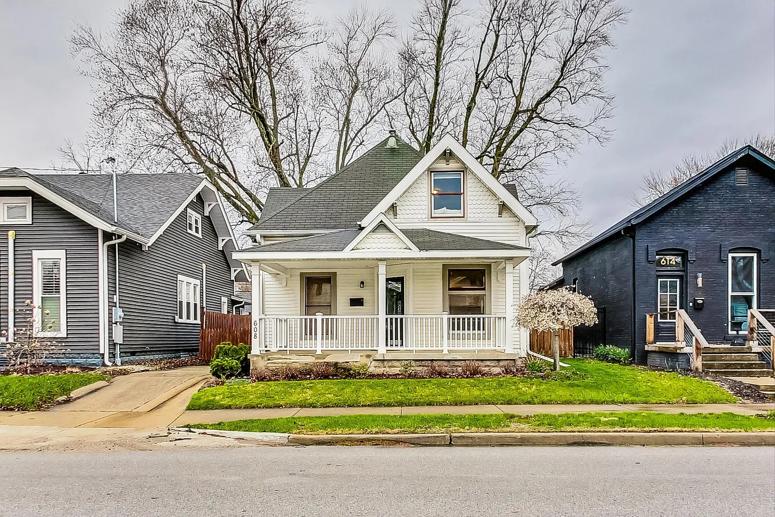 608 N State St photo 1