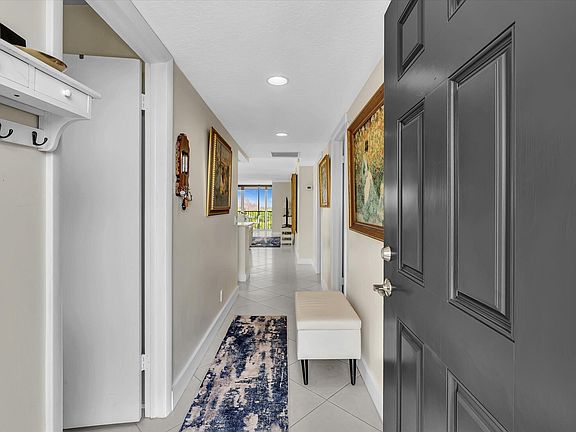 5th image of 1631 RIVERVIEW Road #701