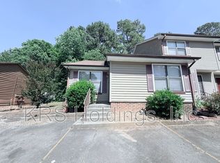 612 Kendall Dr, Durham, NC 27703