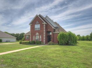 608 Springhill Dr, Carl Junction, MO 64834