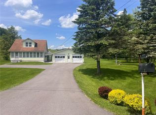 2631 Lost Hill Rd, Punxsutawney, PA 15767