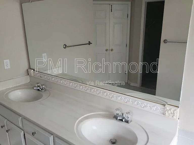 6004 Manor Park Ter — Photo 20