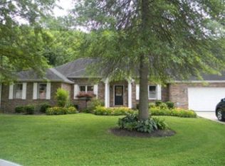 315 E Dorton Blvd, Staffordsville, KY 41256