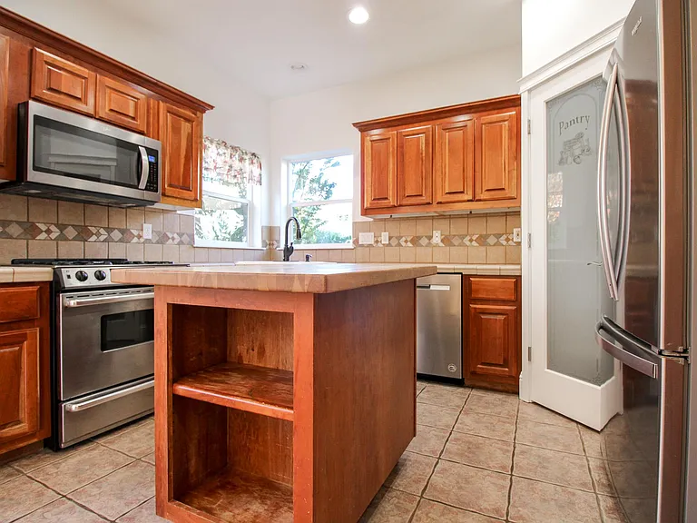 943 Burley Hill Dr NW — Photo 12