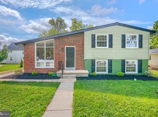 2831 Rona Rd, Baltimore, MD 21207